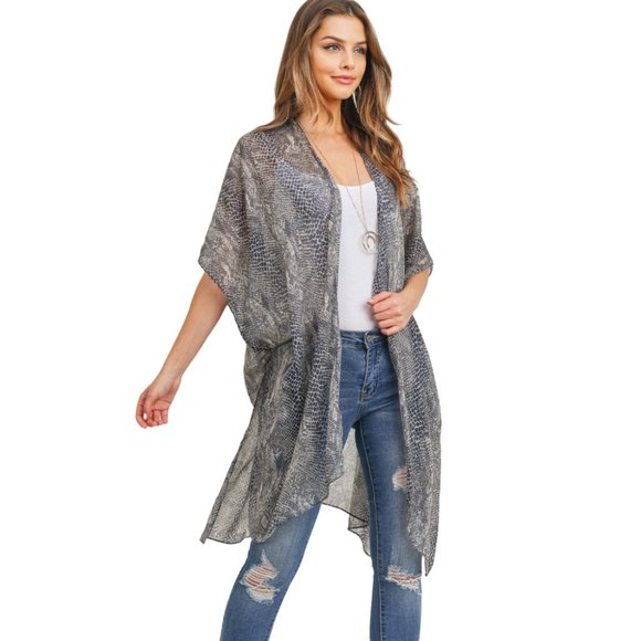 Gray Print Kimono - Picture 2 of 6